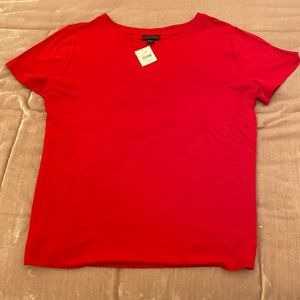 Great basic red tshirt from the J Jill Wearever collection size Petite Large.